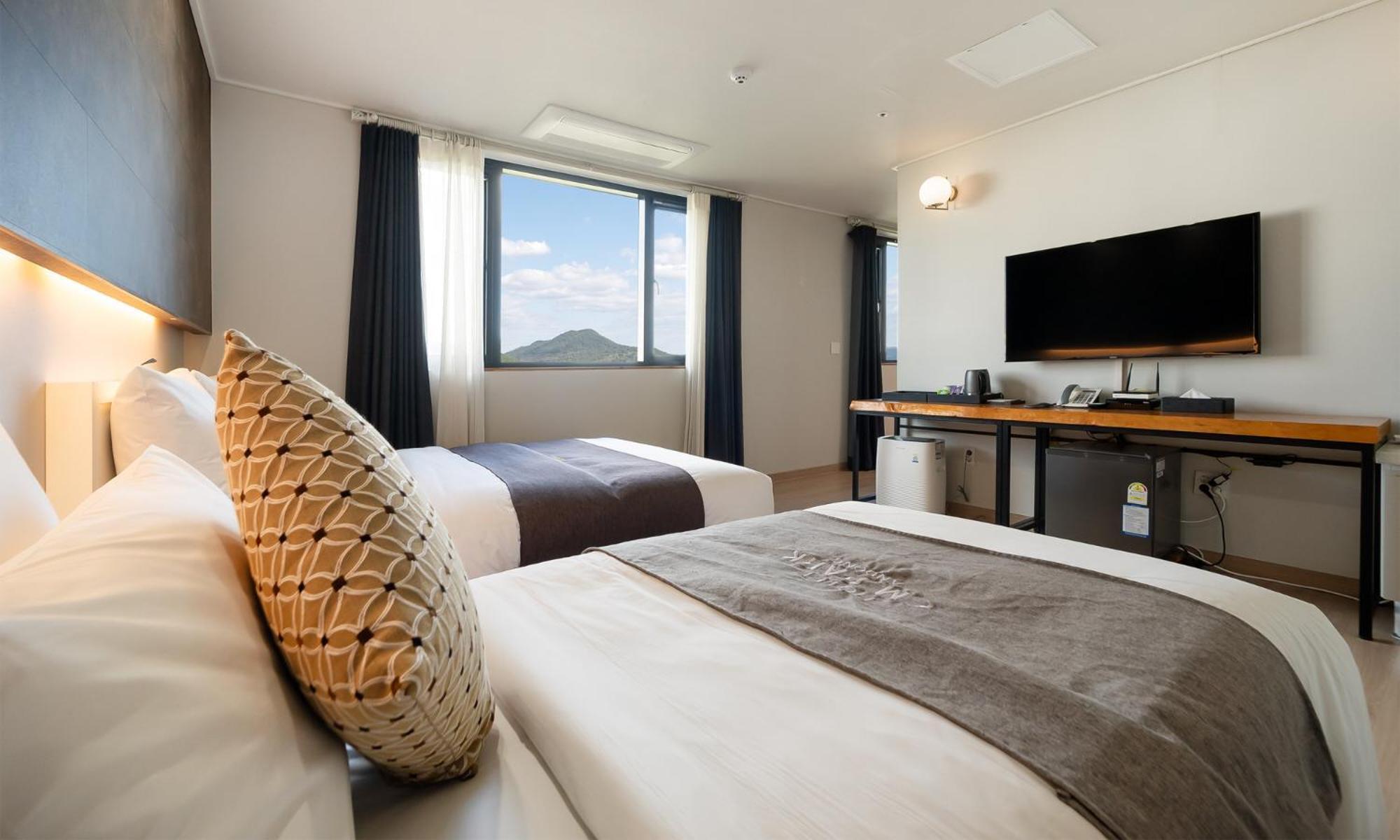 Cm Park Hotel Andong Exterior photo