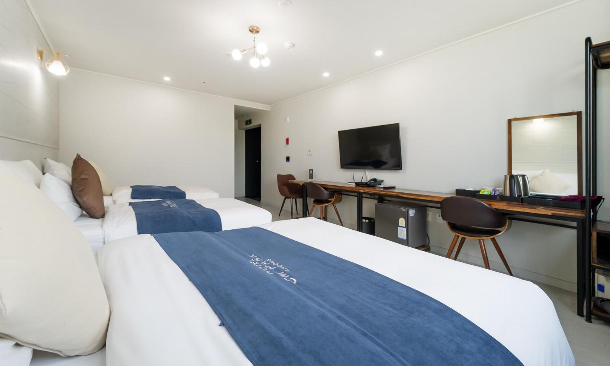 Cm Park Hotel Andong Exterior photo