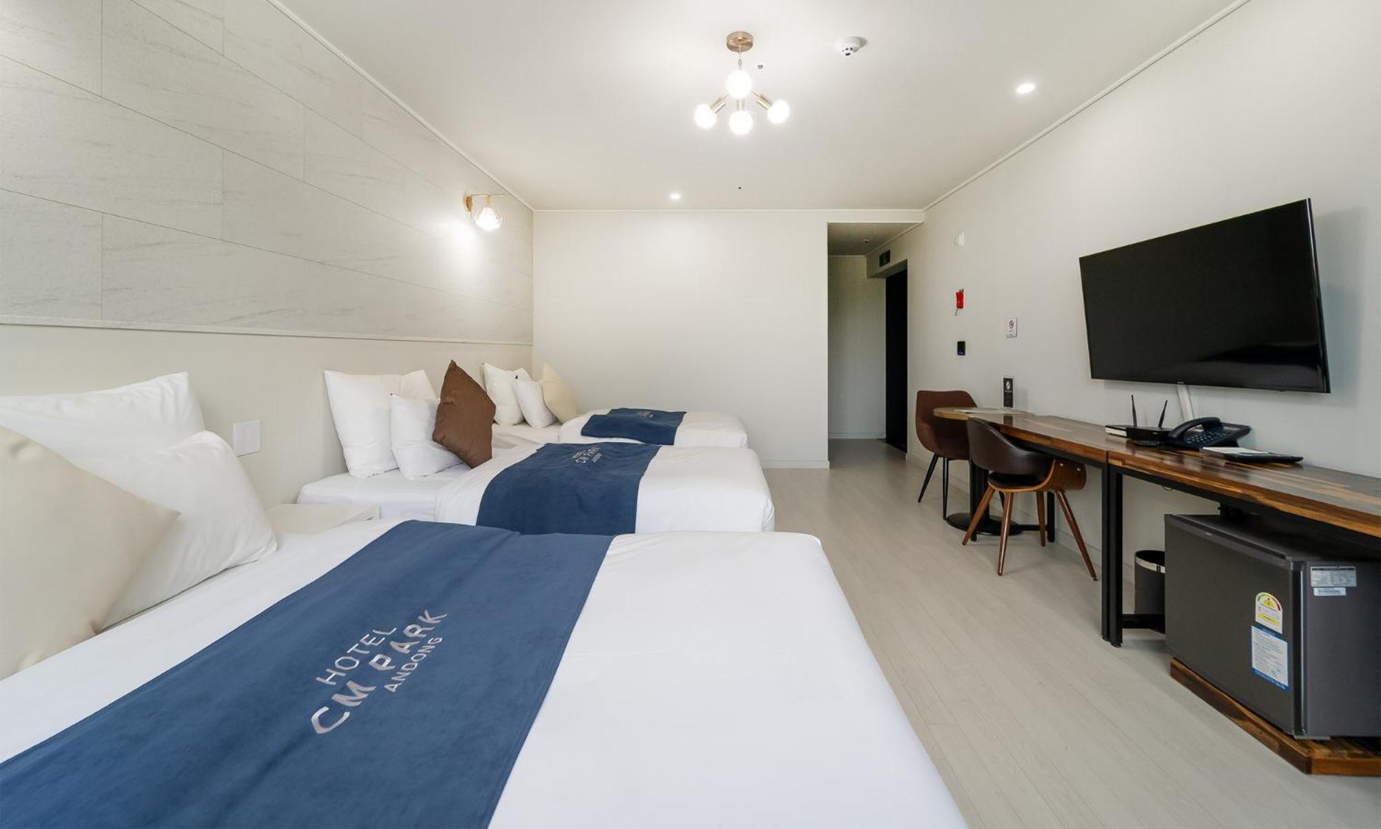 Cm Park Hotel Andong Exterior photo